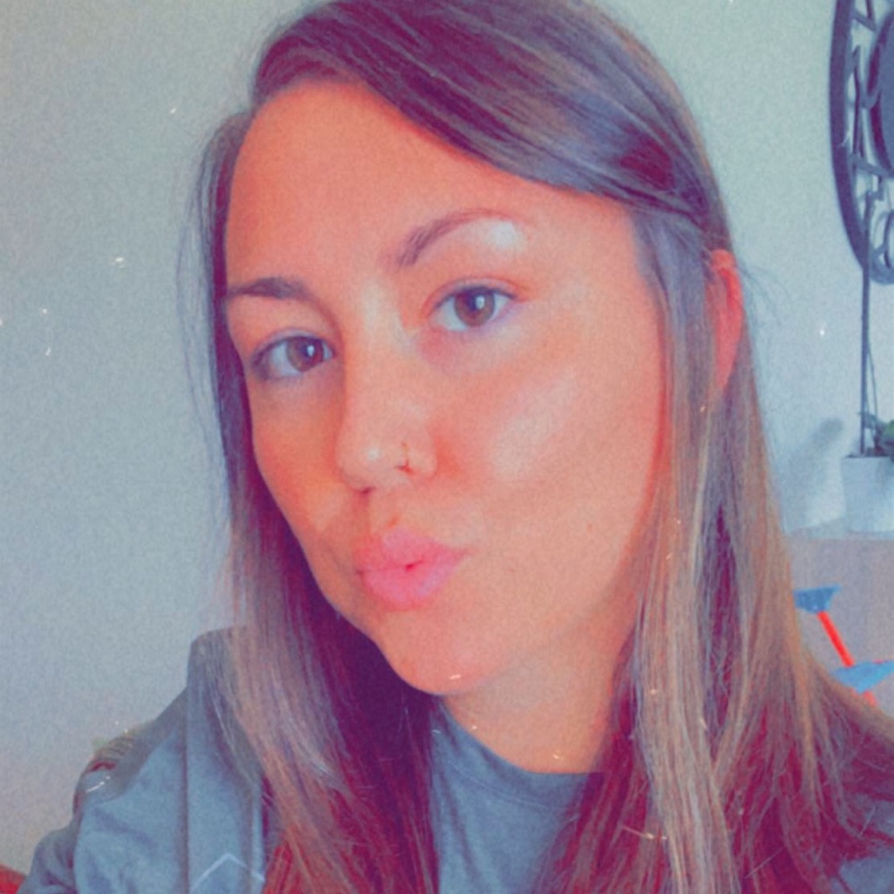 Meet your Posher, Haley